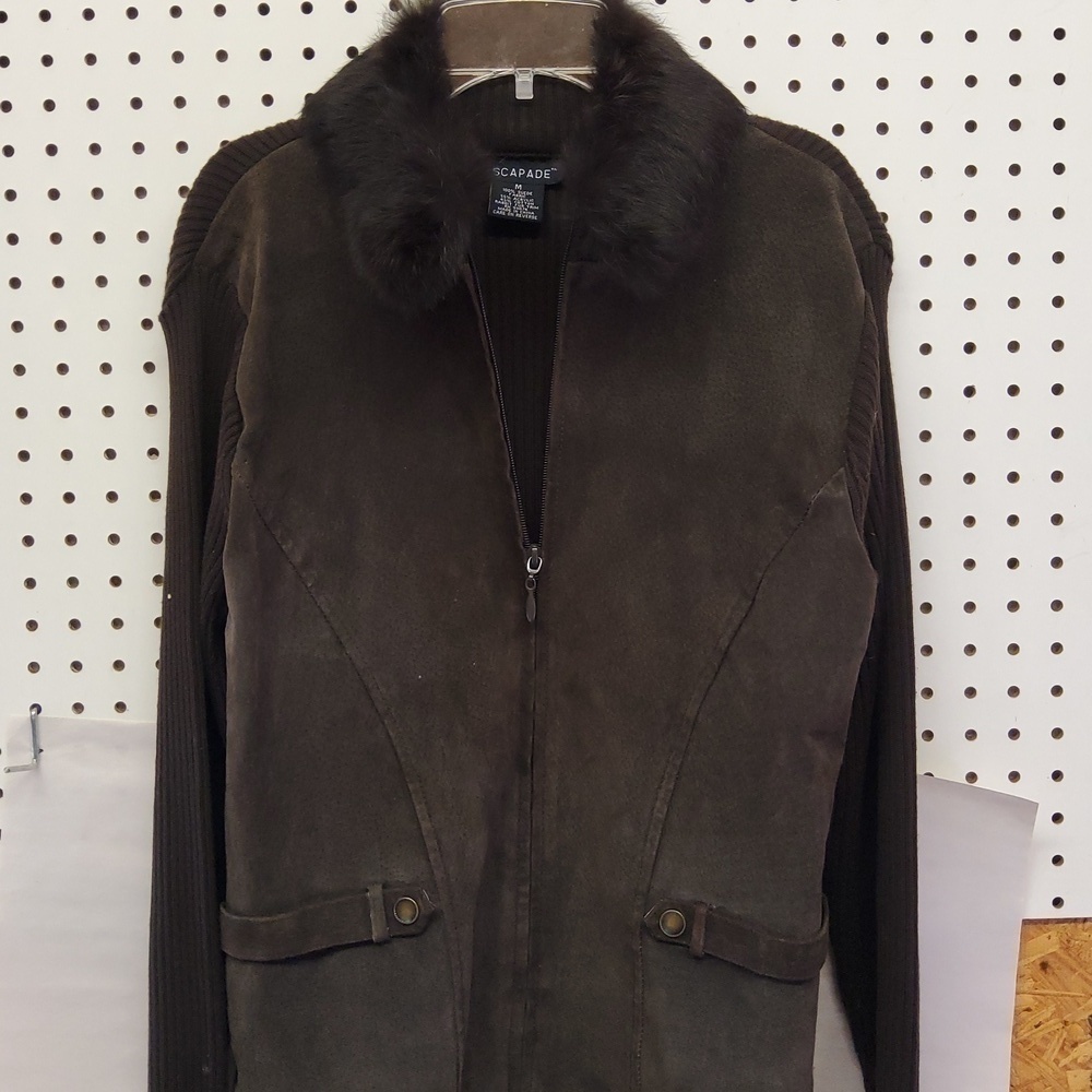 Escapade suede sweater with faux fur collar women's size medium brown EUC